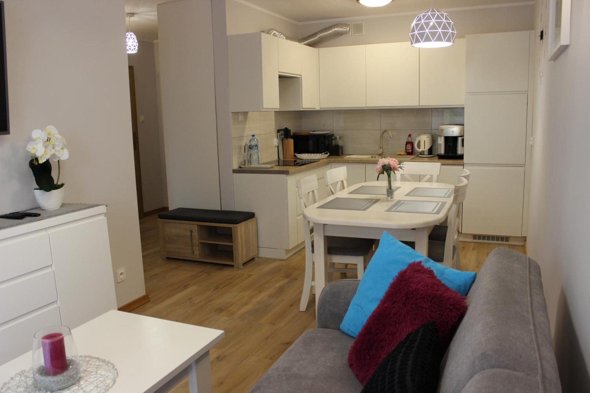 Apartament Blisko Centrum Z Garazem Karpacz Eksteriør billede